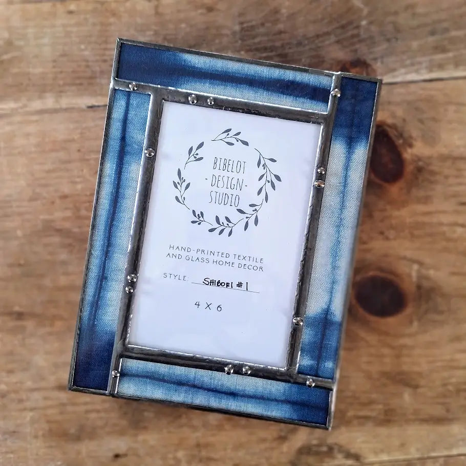Indigo Line Frame