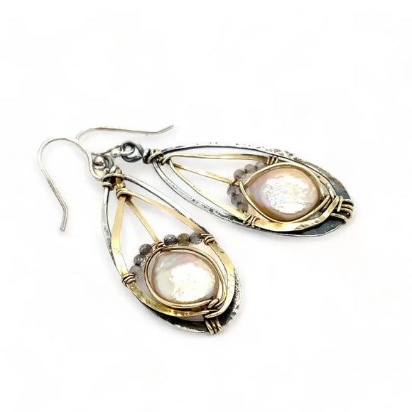Pearly White Coin Pearl Earrings