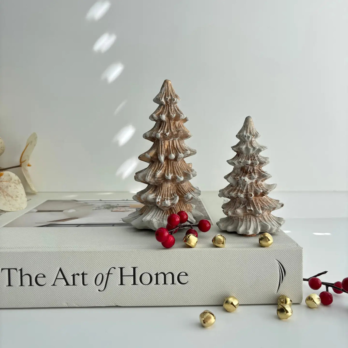 Spruce Christmas Tree - White & Gold