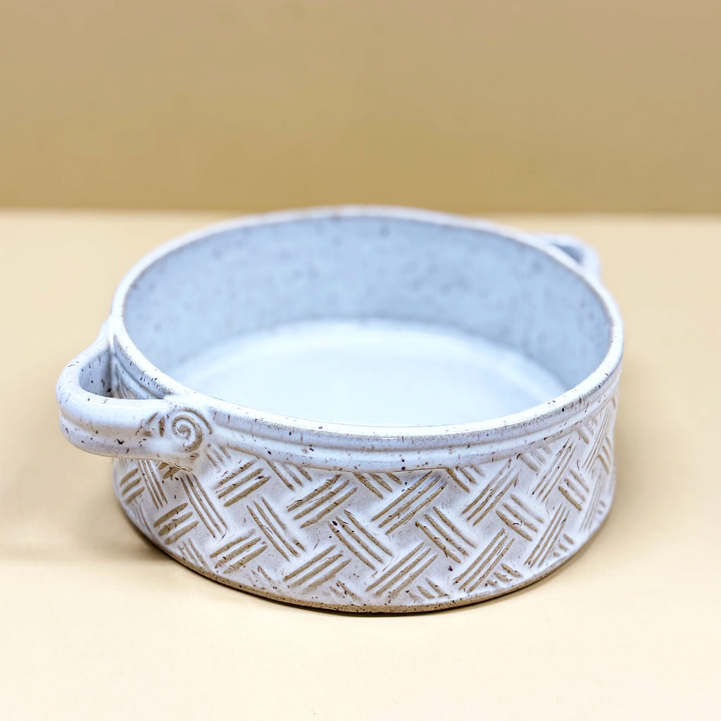 Basketweave Round Baker/Brie Baker
