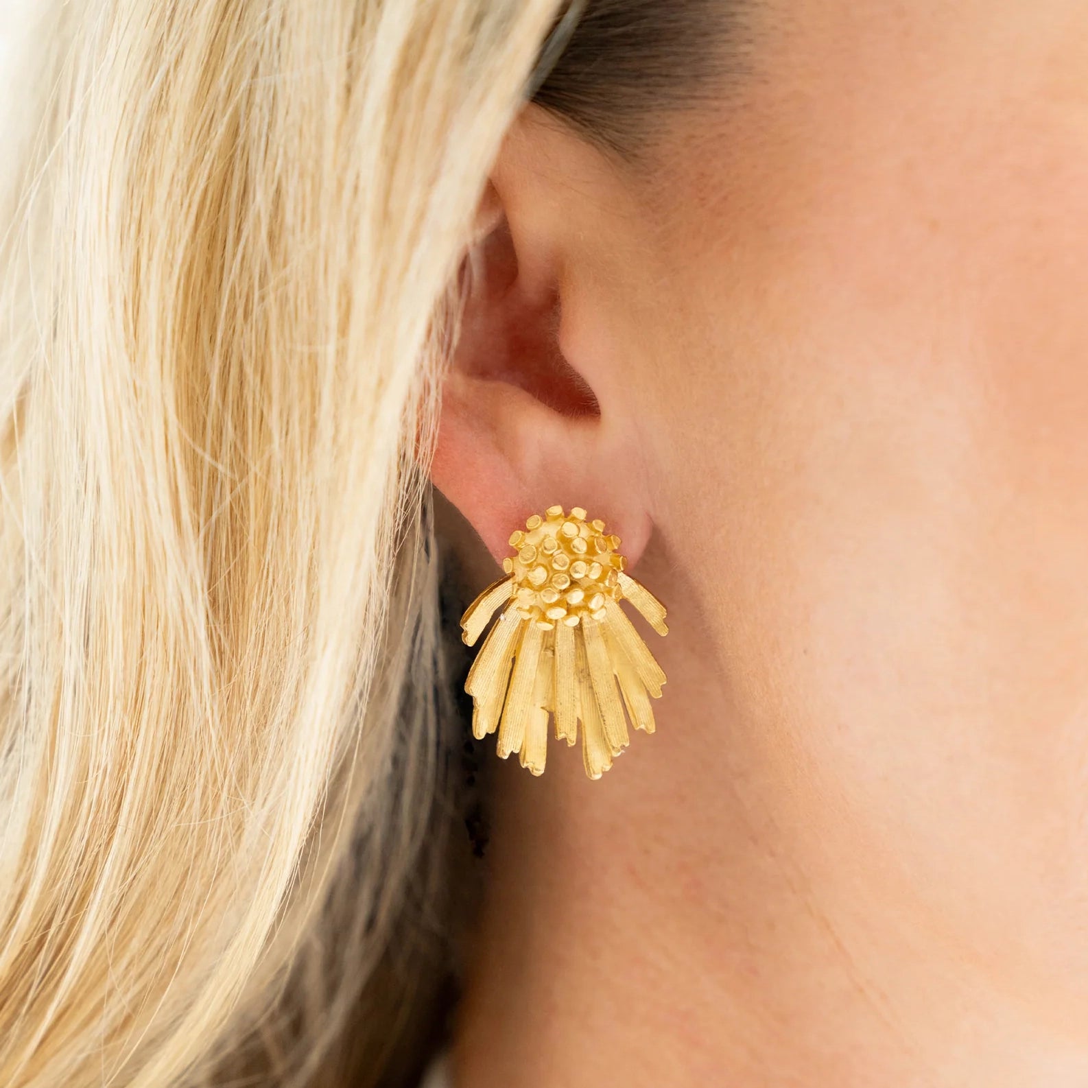 Flower Post Earrings