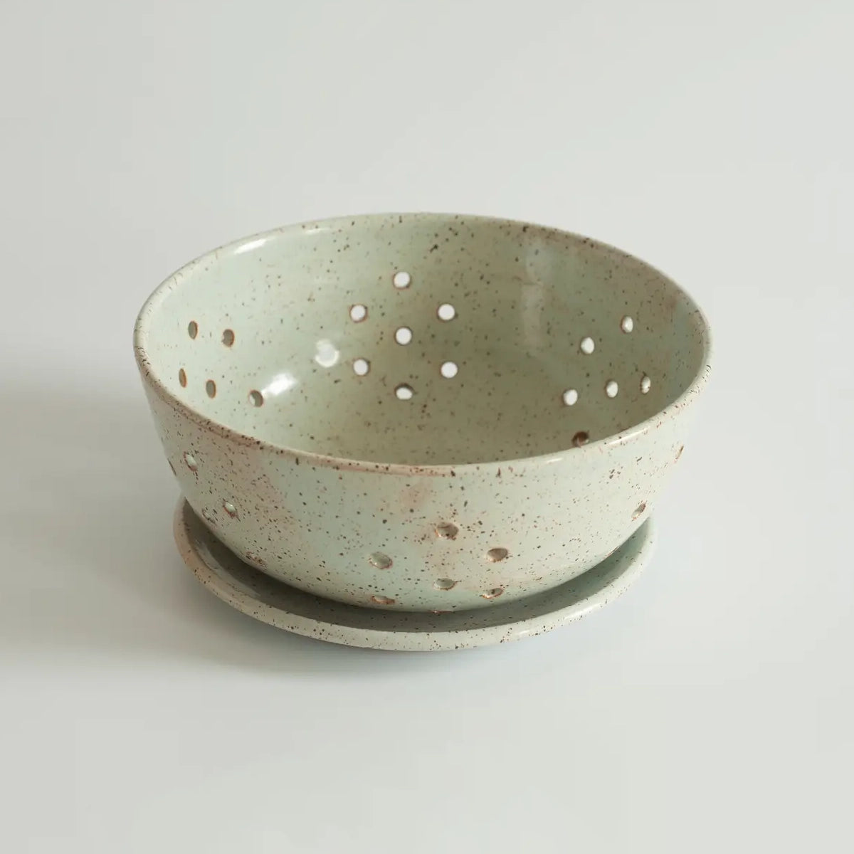 Large Berry Bowl With Dish