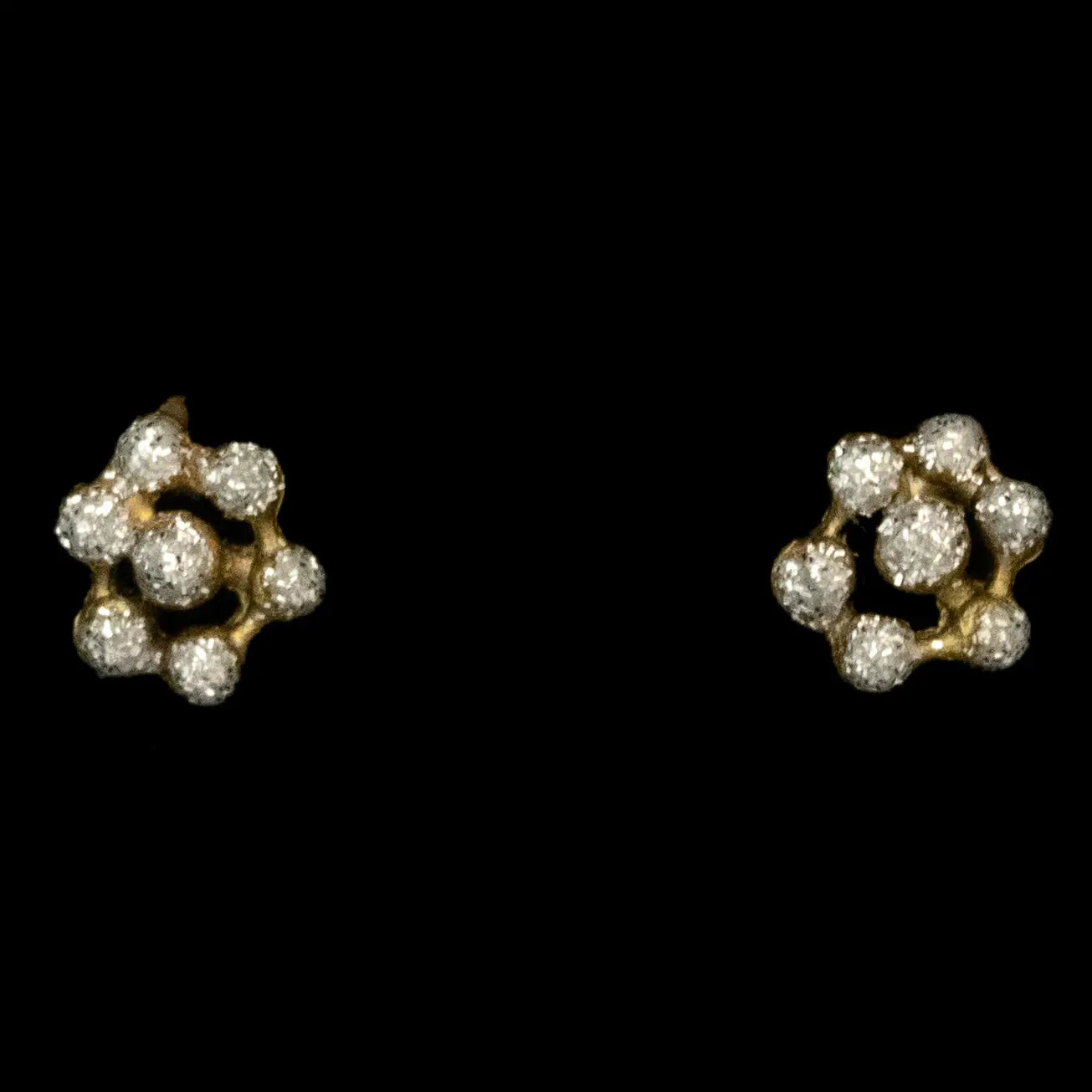 Queen Anne's Lace Stud Earrings