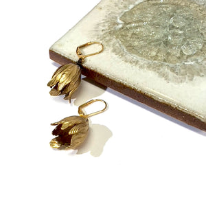 Tulip Earrngs